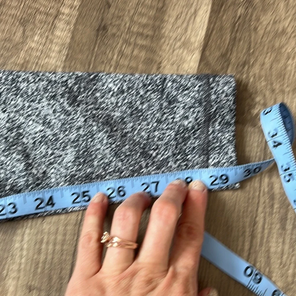 Lululemon Legging Pant High Rise Speckled Black  White size 4 - Picture 8 of 16